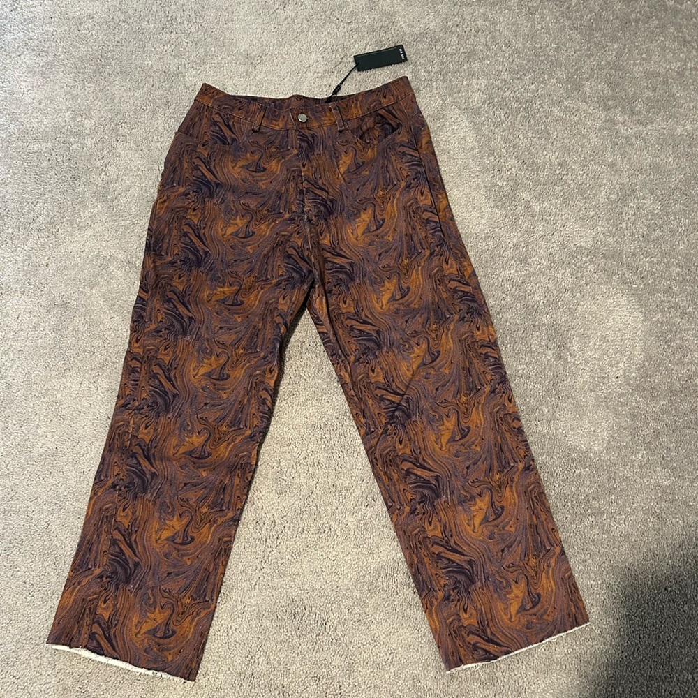 NWT THE KIT. By Daniel Vosovic Cropped Alexa Jean Marbled Earth Abstract
